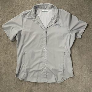 Women’s Columbia PFG Gray Top (L)